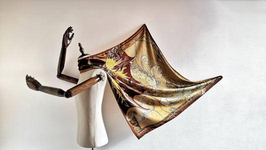 Mobius dragons scarf