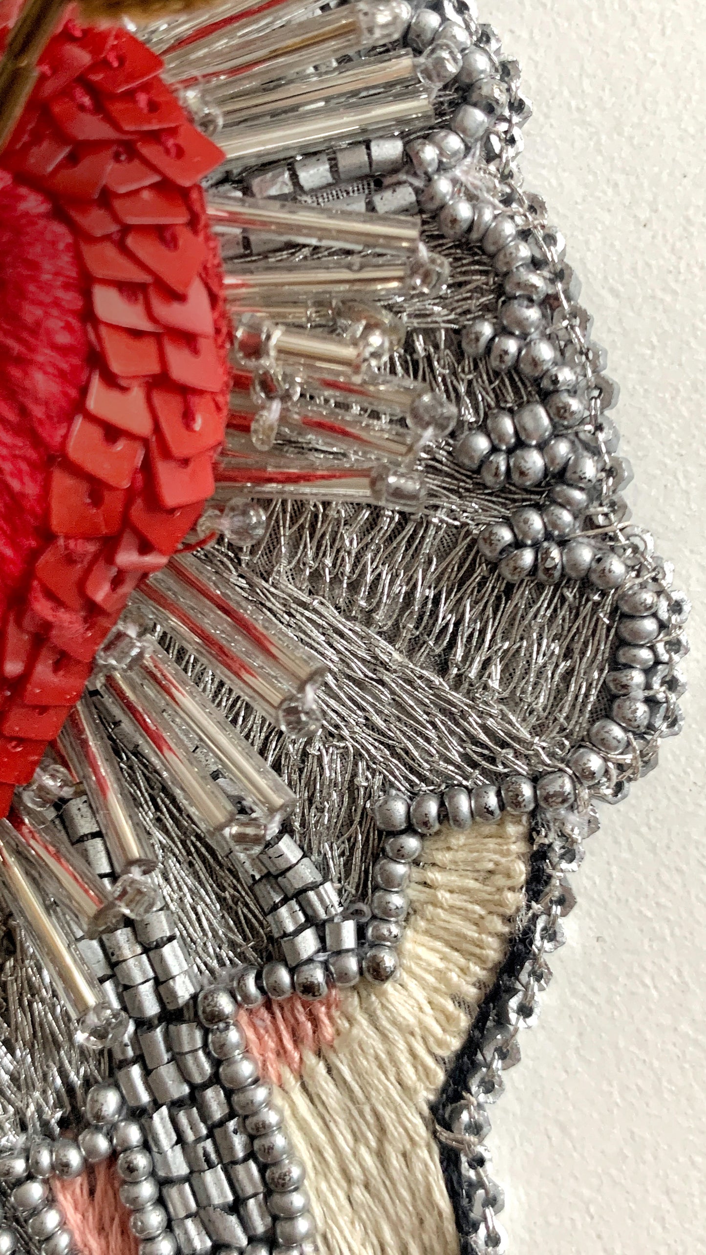 Saint-coeur embroidery brooch