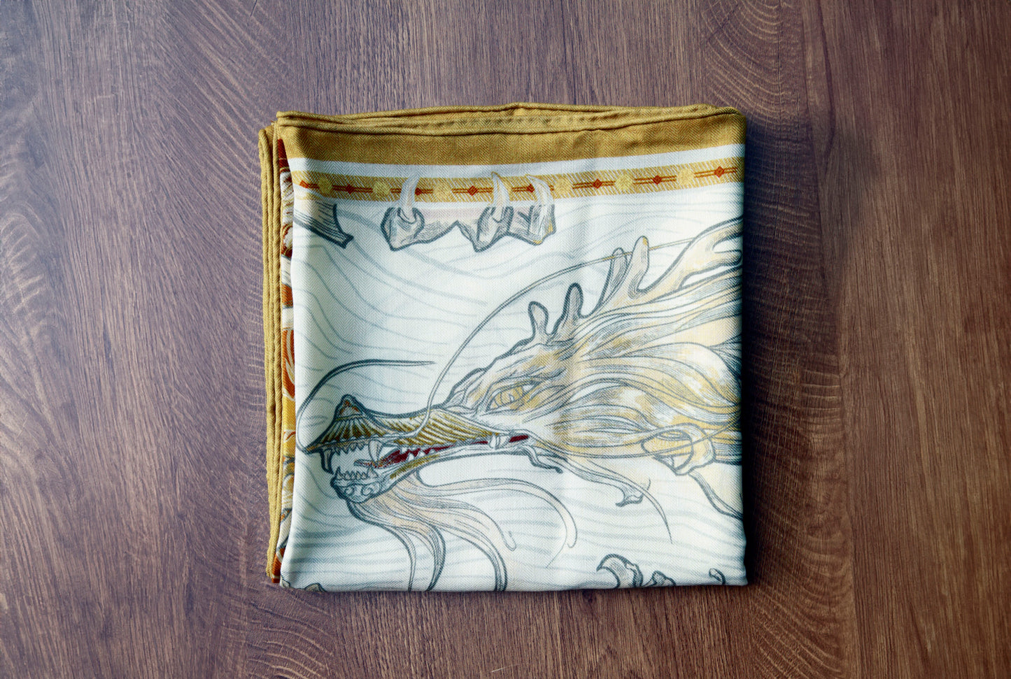 Mobius dragons scarf